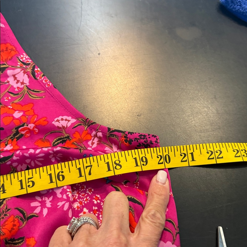 🌺 ON 34th Floral Maxi Dress | Size M | Pink Pleated Tie Neck | Boho Romantic - Picture 8 of 9